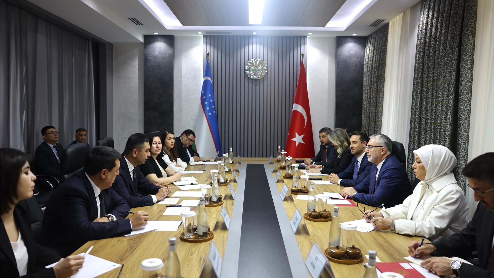 Bakan Işıkhan, Özbekistan’da Temaslarda Bulundu