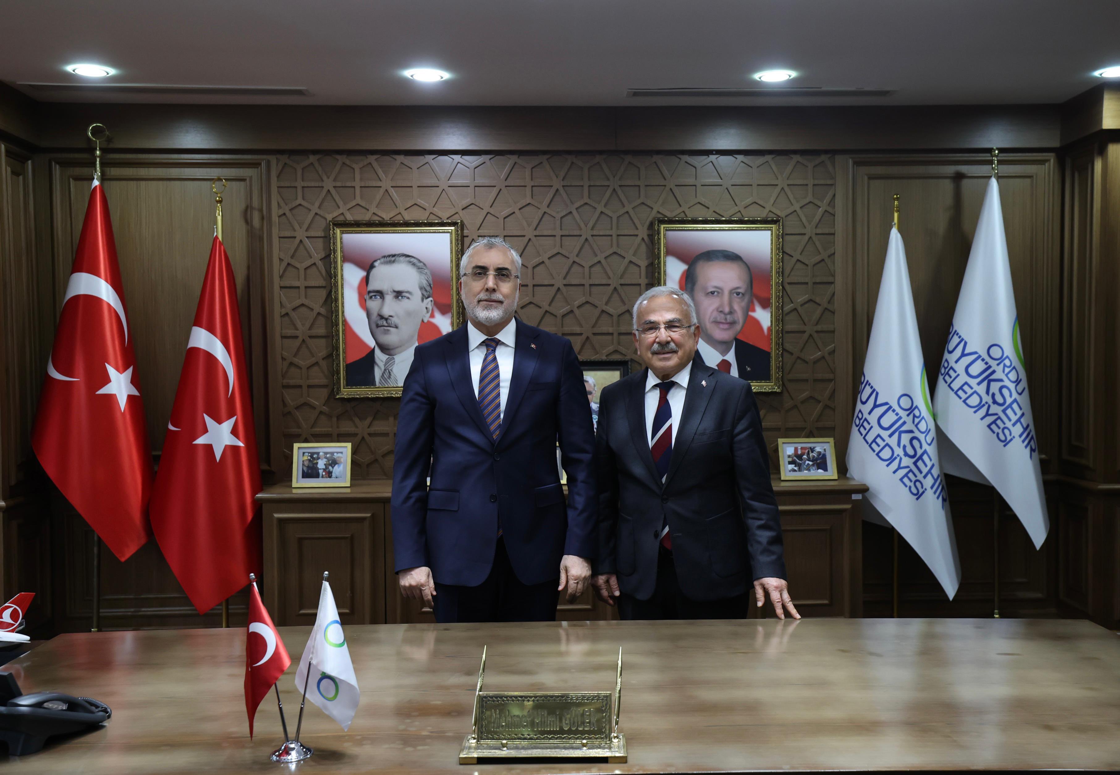 Bakan Işıkhan, Ordu’da Ziyaretlerde Bulundu