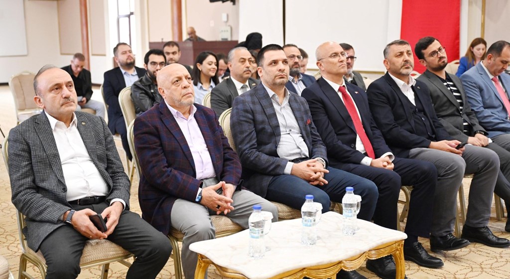 Bakanlığımız İle Hak-İş’in Birlikte Düzenlediği Proje İle 4 İlde 160 İşçiye Eğitim Verilmesi Hedefleniyor
