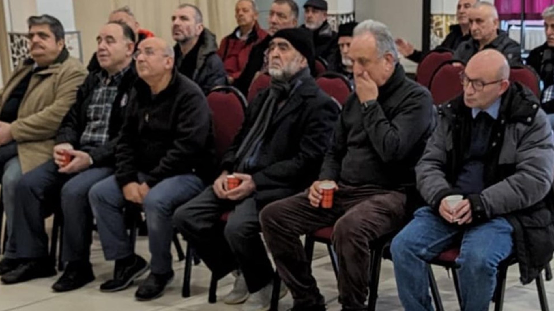 Deventer Çalışma ve Sosyal Güvenlik Ataşeliğimiz, Arnhem şehrinde Türkiyem Camii'nde vatandaşlarımızla bir araya geldi.