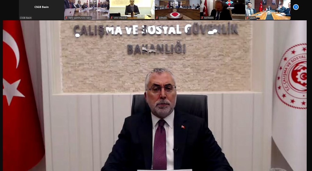 Çalışma ve Sosyal Güvenlik Bakanı Prof. Dr. Vedat Işıkhan, İİMEK (İl İstihdam ve Mesleki Eğitim Kurulları) Toplantısı’na çevrimiçi olarak katıldı.