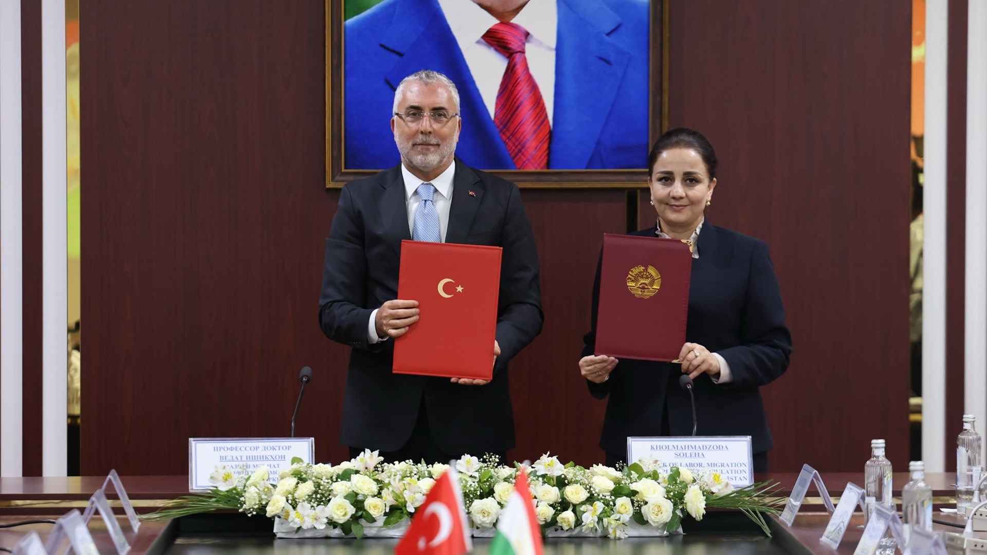 Bakan Işıkhan, Tacikistan’da Temaslarda Bulundu