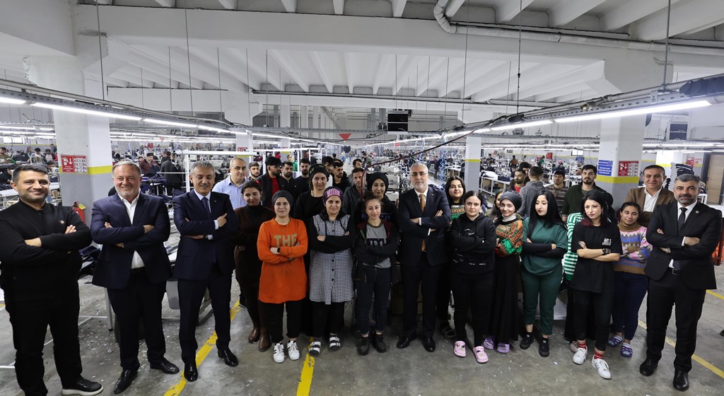 Bakan Işıkhan, Mardin’de “Vefa Buluşması İftar Programı” na Katıldı