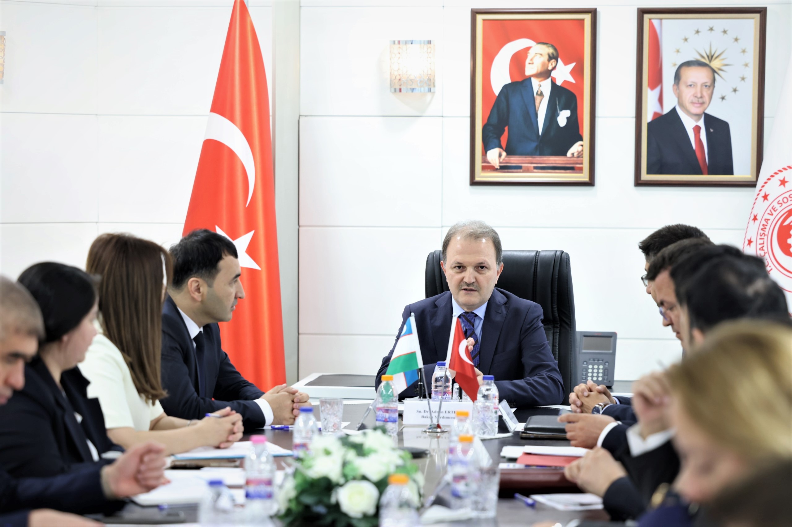 Within the scope of the Action Plan entered into force on 7 May 2025 between our Ministry and the Ministry of Employment and Poverty Reduction of the Republic of Uzbekistan, a delegation consisting of officials from the International Migration Agency of the Republic of Uzbekistan paid a working visit to our Ministry.