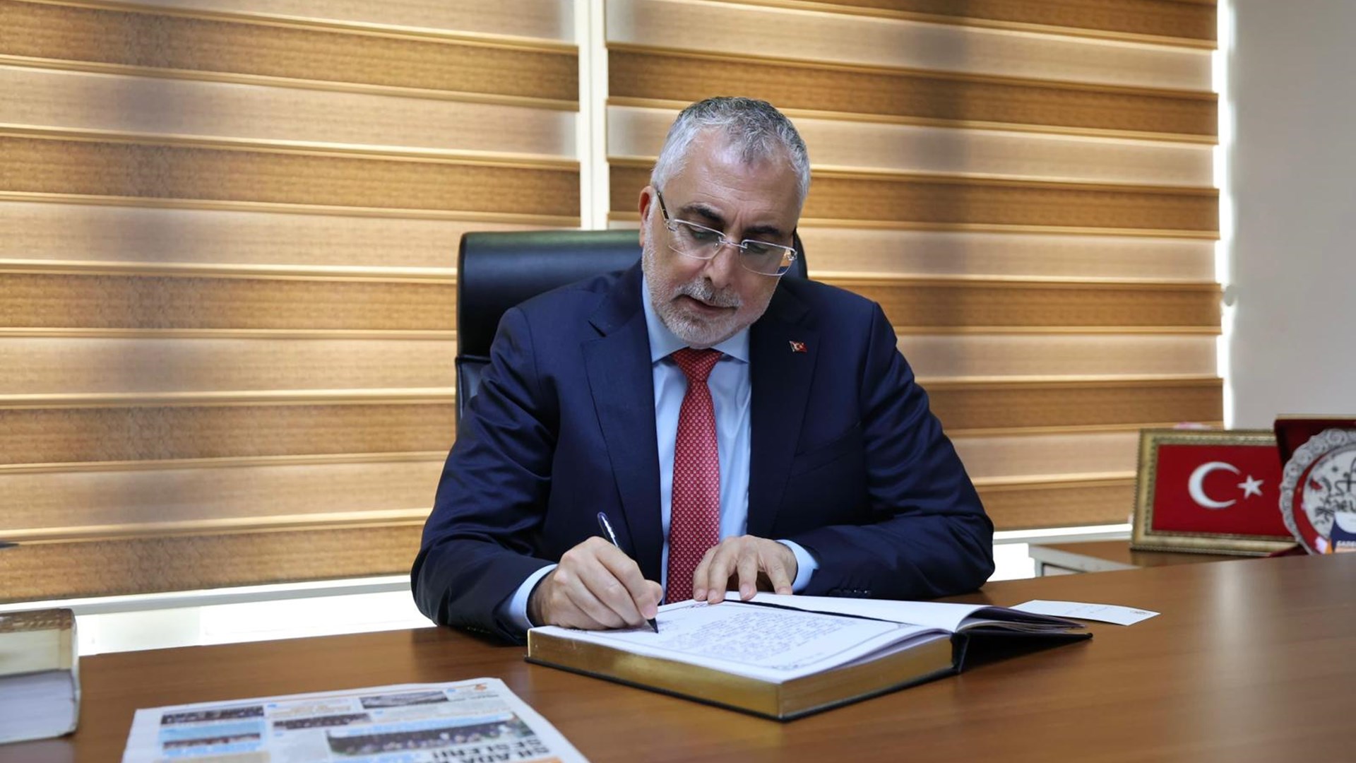 Bakan Işıkhan, Kastamonu’da Temaslarda Bulundu