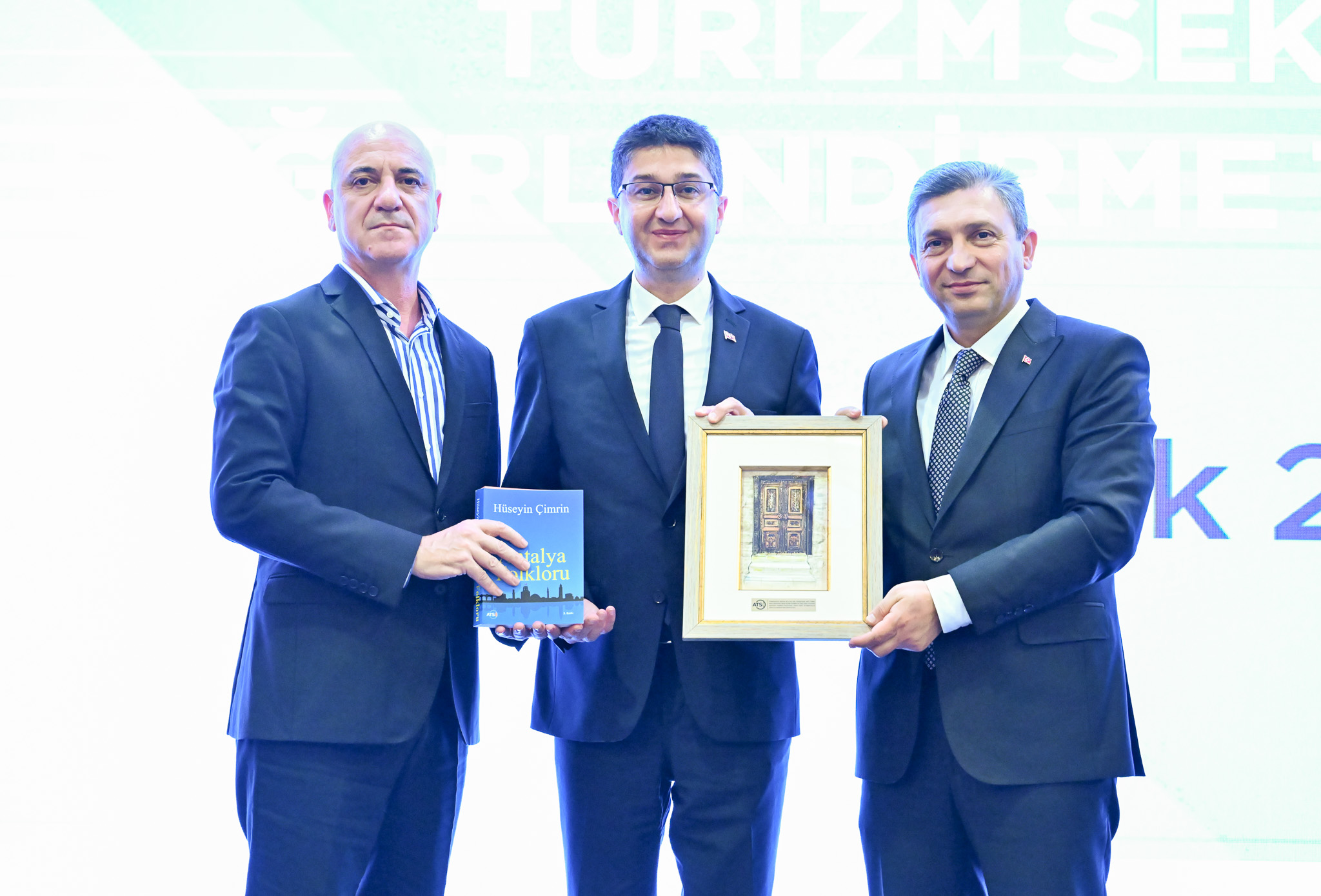 Genel Müdürlüğümüz Koordinasyonunda Antalya'da Turizm Sektörü Değerlendirme Toplantısı Gerçekleştirildi