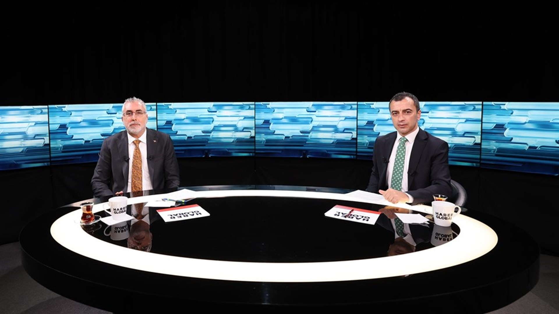 Çalışma ve Sosyal Güvenlik Bakanı Prof. Dr. Vedat Işıkhan, Haber Global canlı yayınında çalışma hayatına ve gündeme ilişkin değerlendirmelerde bulundu.