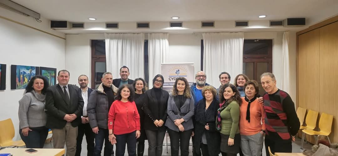 Stuttgart Labour and Social Security Attaché's Office came together with our citizens on Thursday evening, 2 February 2025, at the Association for Supporting Contemporary Life and on Sunday, 9 February 2025, at the DITIB Esslingen Yunus Emre Mosque Association within the scope of public information meetings.