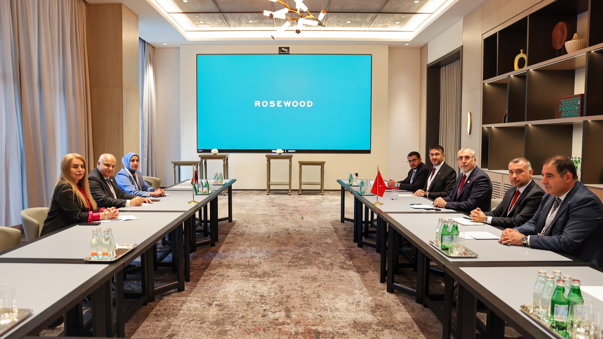 Bakan Işıkhan, İslam İşbirliği Teşkilatı Çalışma Bakanları 6. İslam Konferansı’na Katıldı