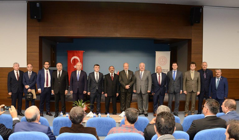 "İş Ekipmanları Periyodik Kontrol Uzmanlığı Kursu" Ankara Sanayi Odası Sürekli Eğitim Merkezinde yapılan açılış töreni ile başlatıldı.