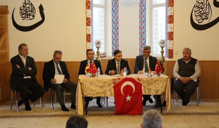 Almanya İslam Kültür Birliği Derneği’nde Bilgilendirme Toplantısı