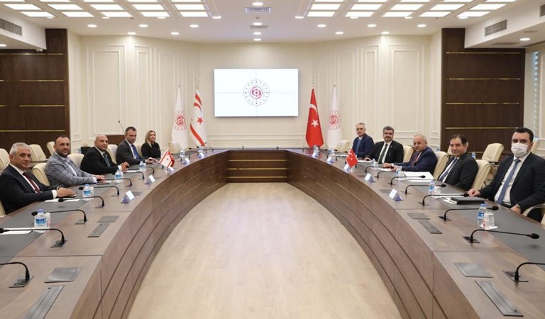 Türkiye-KKTC Parlamentolar Arası Dostluk Grubu Heyeti Bakanlığımızı Ziyaret Etti