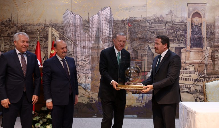 Cumhurbaşkanı Erdoğan, Bakan Bilgin ve ILC Heyetini Kabul Etti