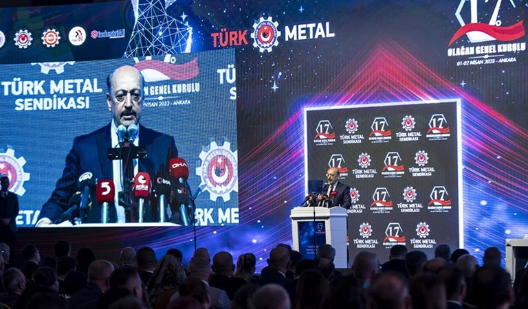 Bakan Bilgin, Türk Metal Sendikasının 17. Olağan Genel Kurulu'na Katıldı